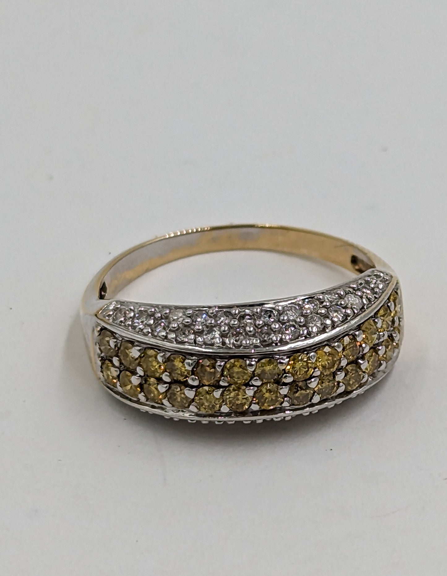 14Kt White Gold Ring with yellow stones and diamonds