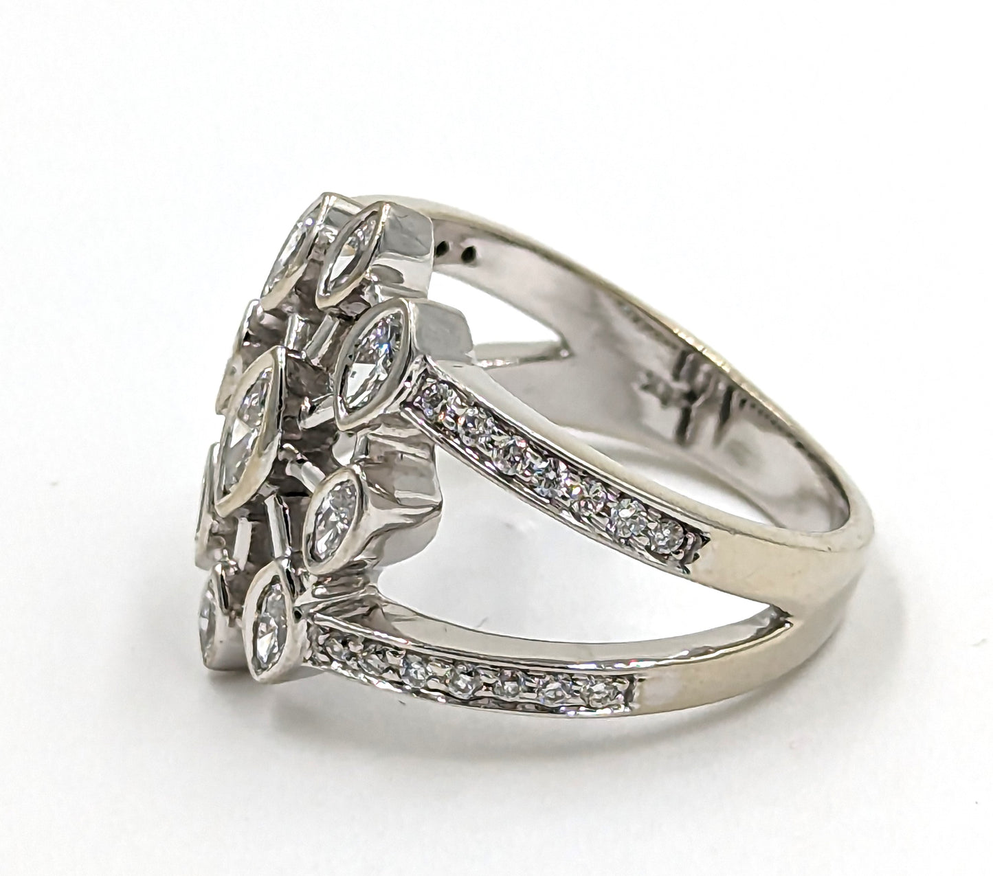 14Kt White Gold Ring with customed setting and diamonds